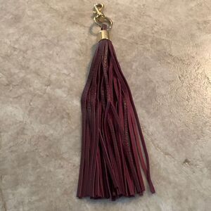 Large Wine Color Tassell